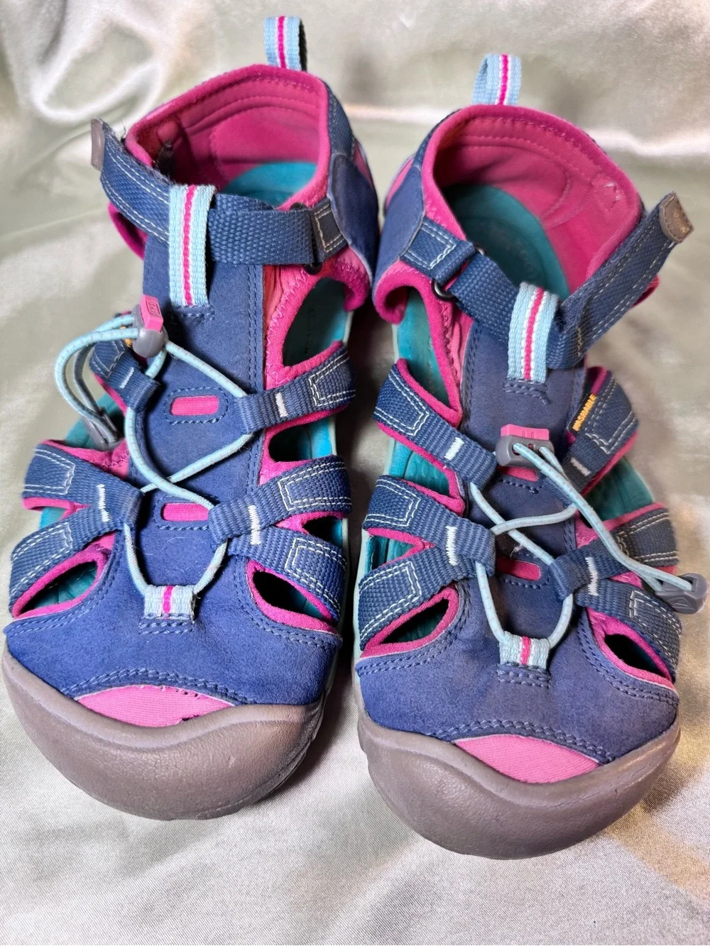 Keen Kids Navy and Pink Durable Outdoor Sandals size 6